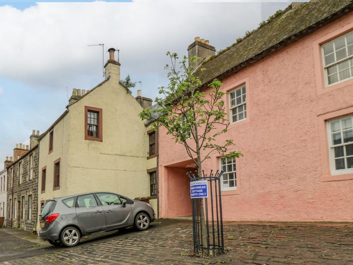 The Wee Hideaway Appartement Cupar Buitenkant foto